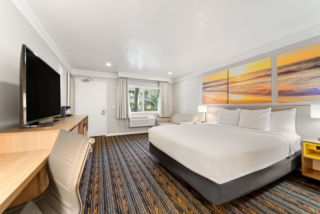 Standard King room