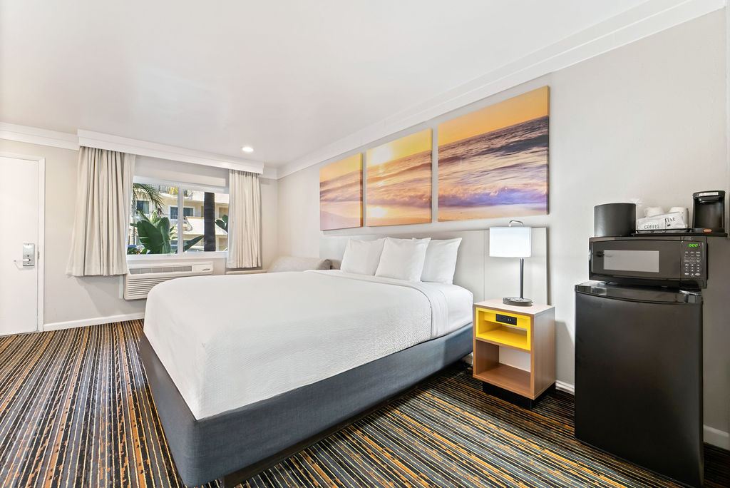 Premium King Room