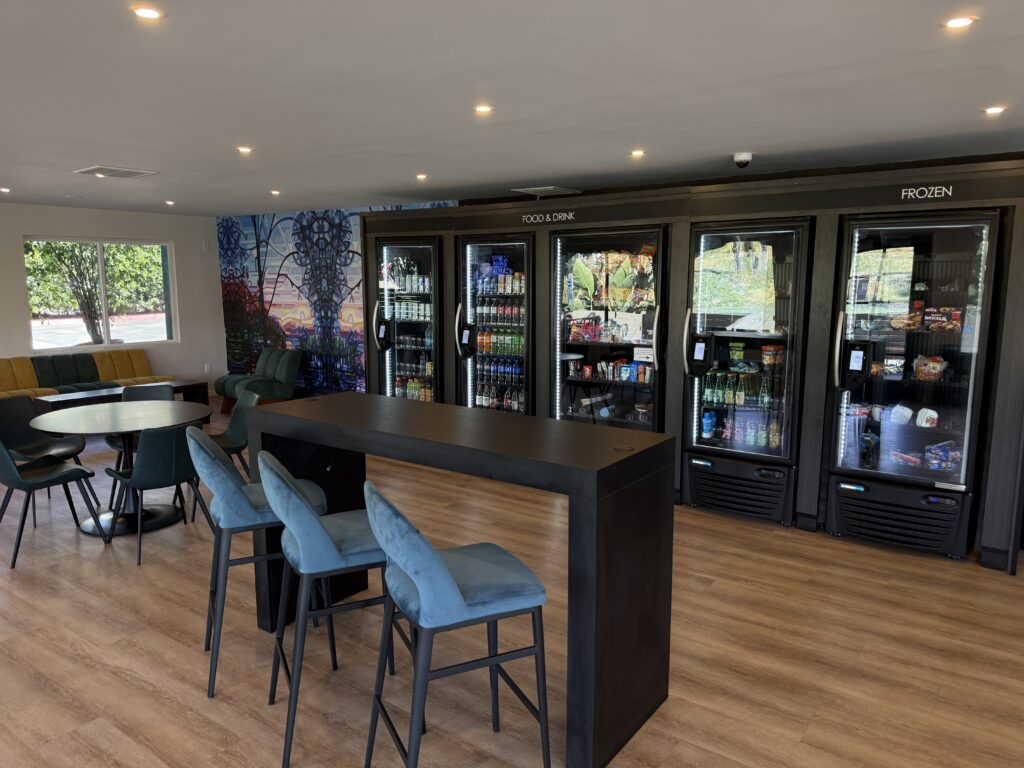 living room - days inn setup